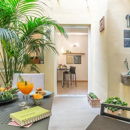Apartment Laura Five Senses *