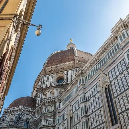 Apartment Laura Five Senses Florence